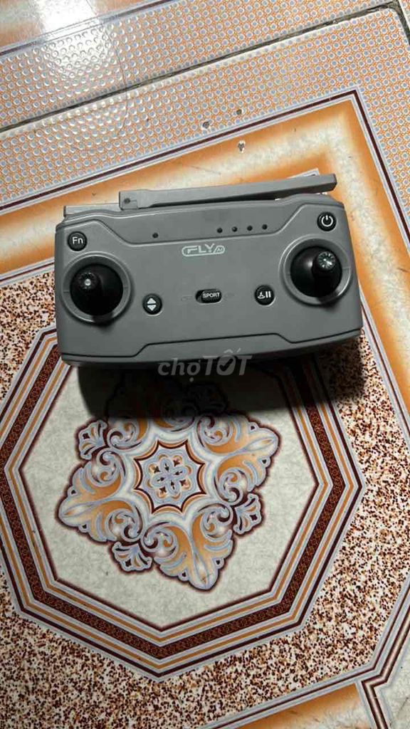Điều khiển flycam Cfly Faith Mini Xám. Mua bán Phụ kiện (Màn hình, Chuột...) tại Quận Kiến An Hải Phòng được đăng bởi Hoàng Vĩnh Khang hình 1