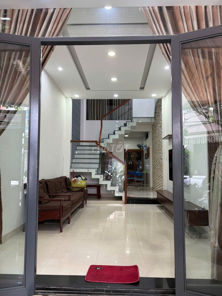 Аренда · Masteri Rivera · 2 комн. · 90 м² · Quận Hải Châu, ул. Đường Nguyễn Thành Ý