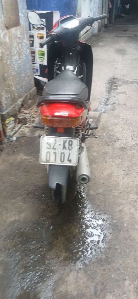 Honda Wave красный