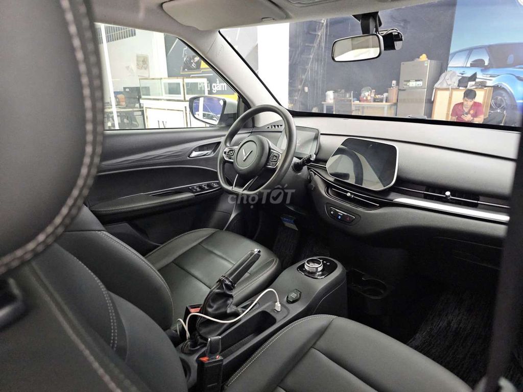 Vf 5 2024 Plus - 45000 km bản mua pin. Mua bán Ô tô tại Thành phố Thủ Đức Tp Hồ Chí Minh được đăng bởi Tuấn Anh hình 7