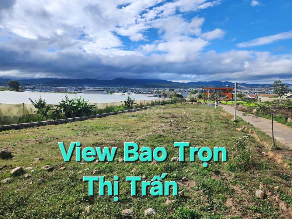 View Bao trọn Trung Tâm Thị Trấn gần Đà Lạt