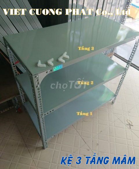 Kệ V lỗ 3 tầng mâm 40x100 màu xám. Cao 1m. Mua bán Tủ, kệ gia đình tại Quận Bình Tân Tp Hồ Chí Minh được đăng bởi Kệ Thép V Lỗ Đa Năng hình 1
