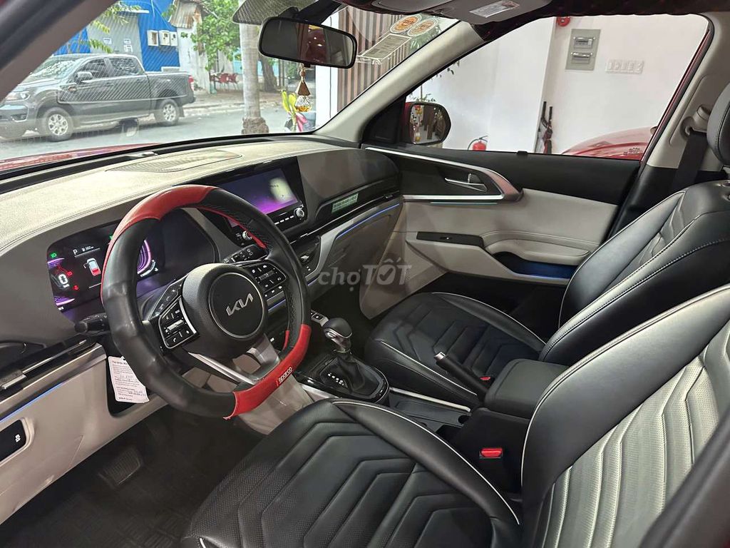 Kia Carens 2025 Luxury 1.5G,màu đỏ,8.000km. Mua bán Ô tô tại Quận Bình Tân Tp Hồ Chí Minh được đăng bởi Son Do hình 10