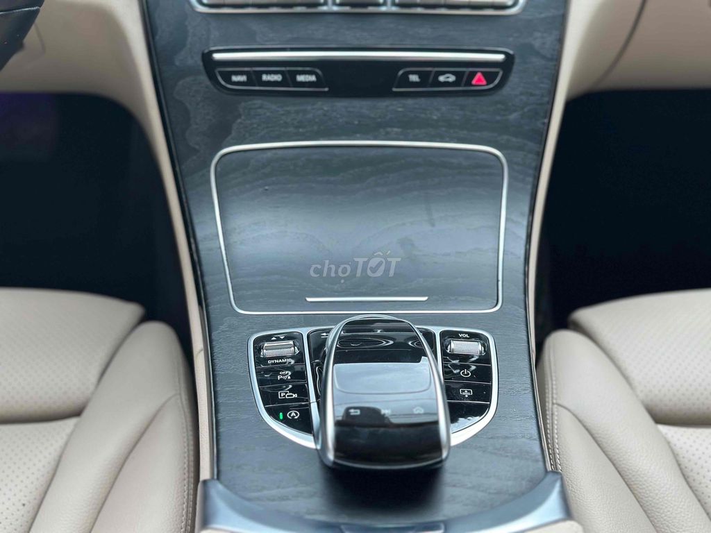 🔴 Mercedes Benz C Class form 2019 C 200 - 44k km. Mua bán Ô tô tại Thành phố Biên Hòa Đồng Nai được đăng bởi Tuấn carhouse hình 19