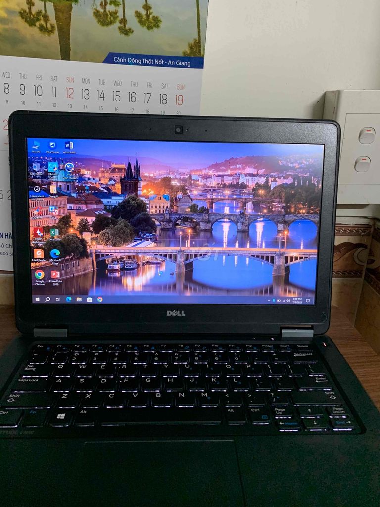 Dell Latitude E7250 core i7-5600u ram 8g ssd 240g. Mua bán Laptop tại Quận 3 Tp Hồ Chí Minh được đăng bởi MrFast hình 2