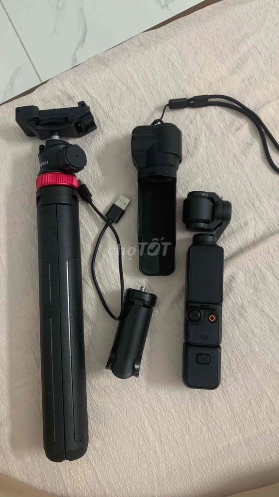 Camera hành trình DJI Pocket 3 Đen. Mua bán Máy ảnh, Máy quay tại Quận Hoàng Mai Hà Nội được đăng bởi Vy hình 1
