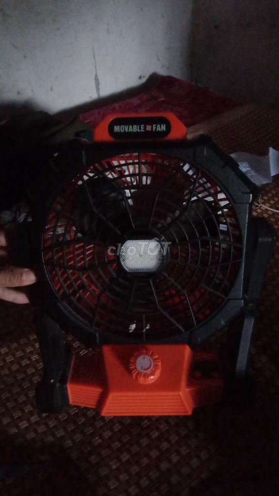 Quạt di động Cam đen. Mua bán Quạt tại Huyện Hưng Hà Thái Bình được đăng bởi Phạm Văn Thuận hình 1