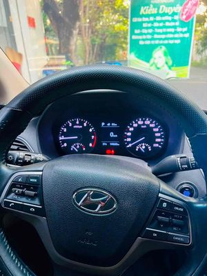 Hyundai Accent Đặc biệt 2018 Trắng 14 vạn