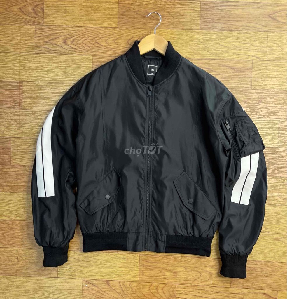 Áo khoác bomber GXG Chính Hãng. Mua bán Quần áo tại Huyện Ea H'leo Đắk Lắk được đăng bởi Vi Linh hình 1