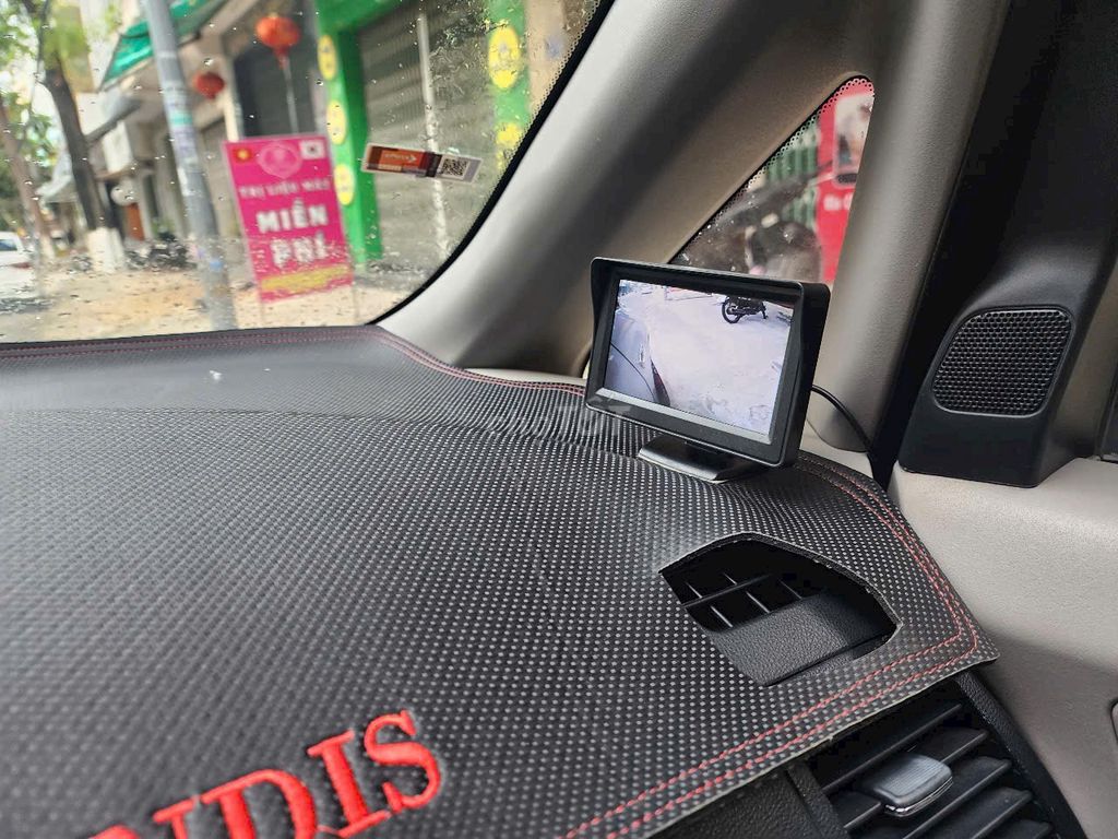 Mitsubishi Grandis 2005  - 160000 km. Mua bán Ô tô tại Thành phố Phan Rang-Tháp Chàm Ninh Thuận được đăng bởi Quocthang hình 9