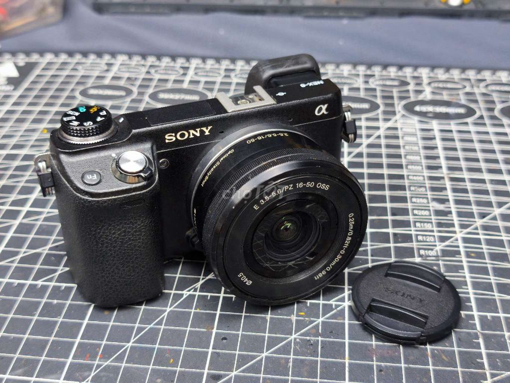 Máy ảnh Sony Alpha Nex 6 Đen Đã sử dụng. Mua bán Máy ảnh, Máy quay tại Huyện Phú Tân An Giang được đăng bởi Dưỡng Vincen hình 1