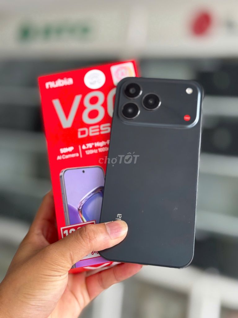ZTE nubia V80 Design 8GB/128GB Đen. Mua bán Điện thoại tại Thành phố Buôn Ma Thuột Đắk Lắk được đăng bởi Cầm Đồ PHÚT 89  hình 1