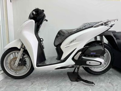 Honda SH150i 2021 ABS Trắng đen 2800km