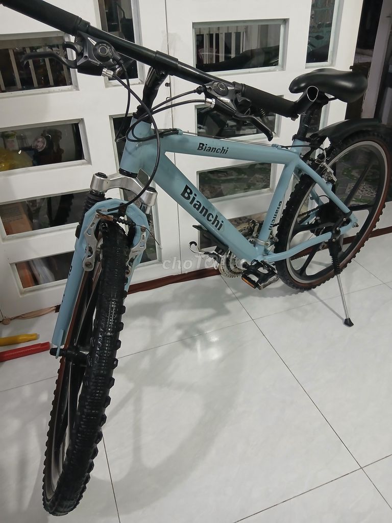 Xe đạp địa hình Bianchi Nhật Bản Xanh dương. Mua bán Xe đạp tại Quận Ninh Kiều Cần Thơ được đăng bởi Tên chưa cung cấp hình 2