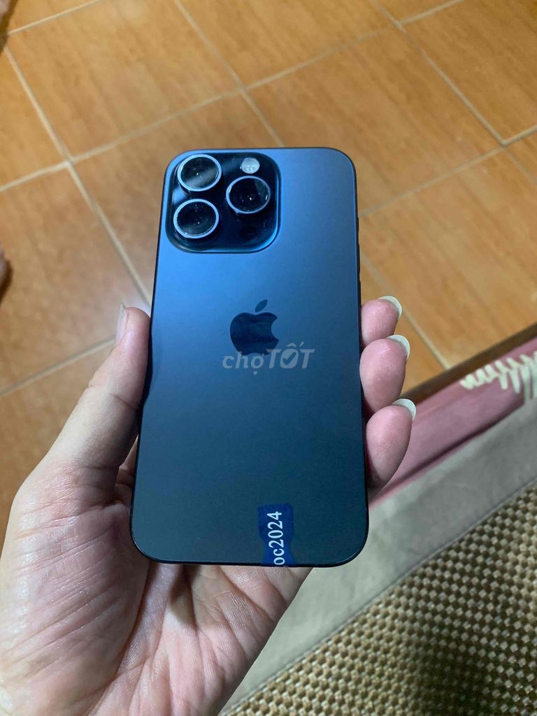 iphone 15 Pro ,xanh , 256gb bản sim vật lý mới 98%. Mua bán Điện thoại tại Quận Cầu Giấy Hà Nội được đăng bởi Quang ERiC hình 1
