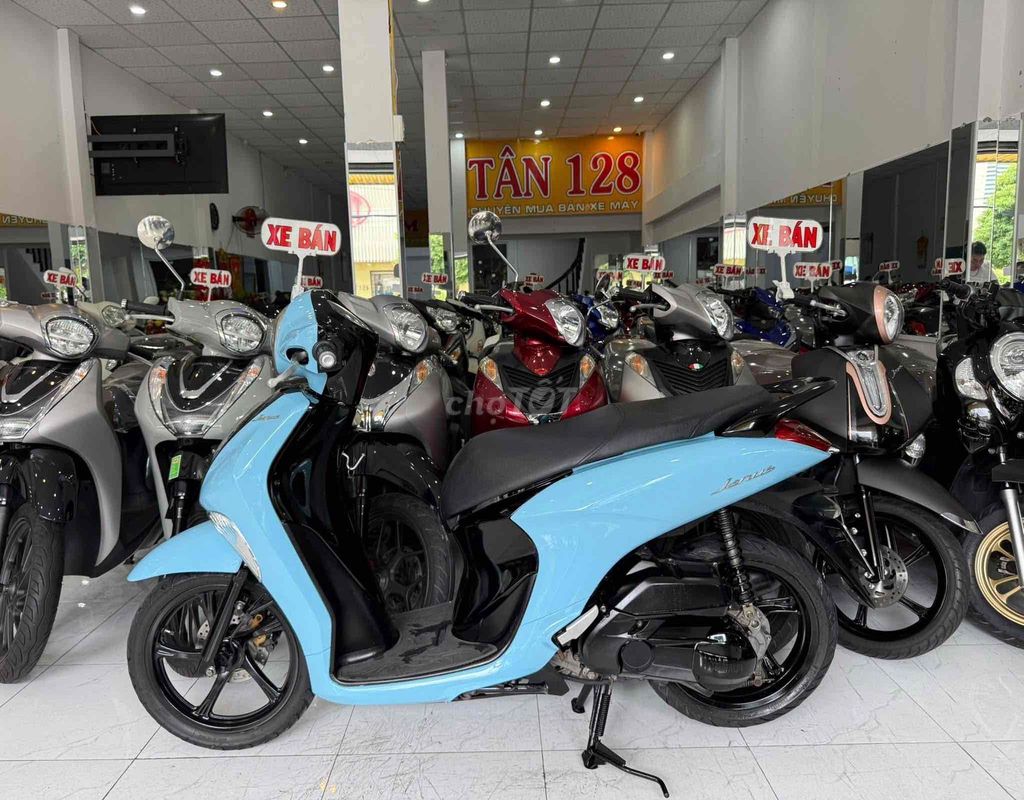 JANUS 2017. Khoá Smakey. Máy Zin Cực Êm. Bs 68. Mua bán Xe máy tại Thành phố Rạch Giá Kiên Giang được đăng bởi XE MÁY CŨ TÂN 128 hình 2