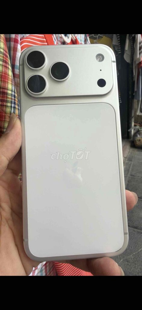 iPhone 17 Pro Max 256GB Trắng oled kháyim. Mua bán Điện thoại tại Quận Đống Đa Hà Nội được đăng bởi kim hình 1