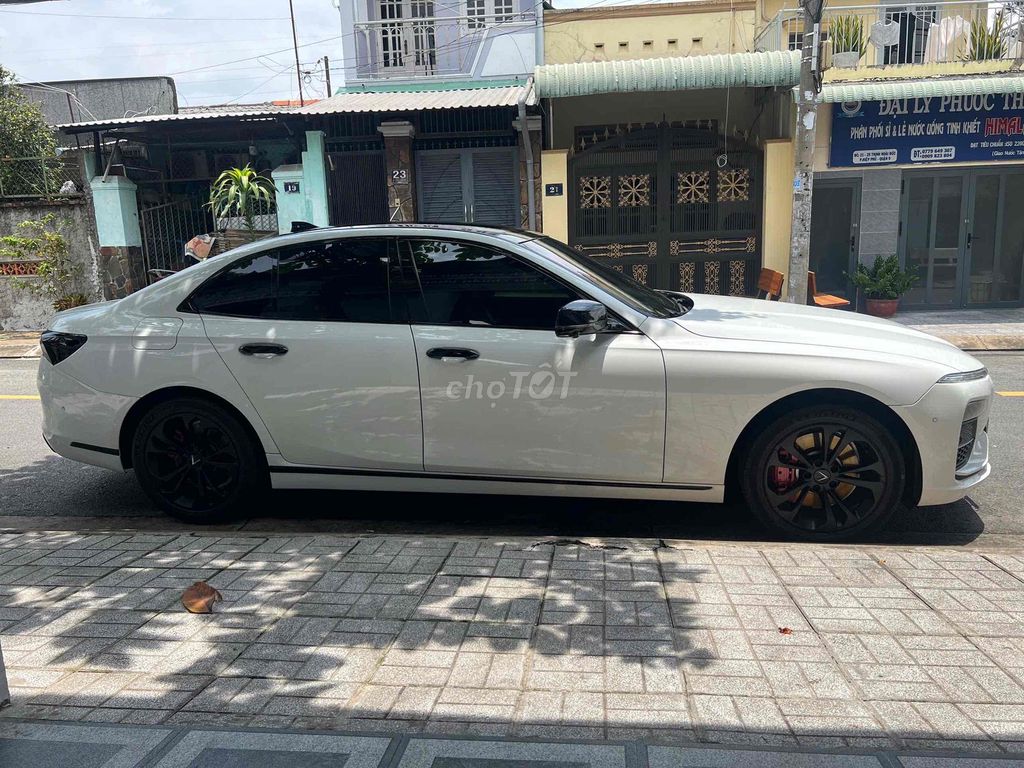 Vinfast Lux A Plus 2020. Mua bán Ô tô tại Thành phố Thủ Đức Tp Hồ Chí Minh được đăng bởi Hồng My hình 4