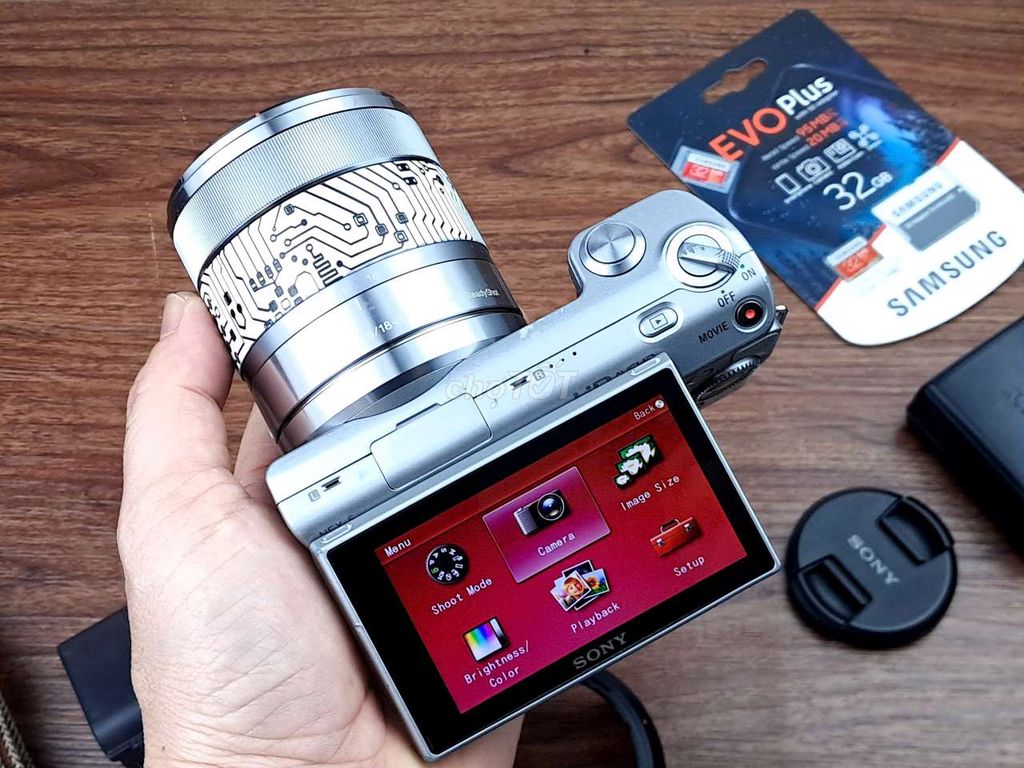 Sony Nex 5 Bạc + Kit