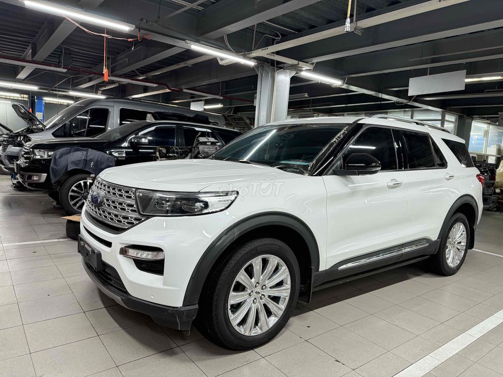 Explorer model 2022 bản Full đá cốp. 1 chủ .. Mua bán Ô tô tại Quận 1 Tp Hồ Chí Minh được đăng bởi Quynh Nguyen hình 2