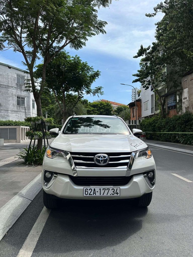 TOYOTA FORTUNER 2.4 AT,máy dầu,số tự động,2020,95%. Mua bán Ô tô tại Quận Tân Bình Tp Hồ Chí Minh được đăng bởi A Nam hình 4