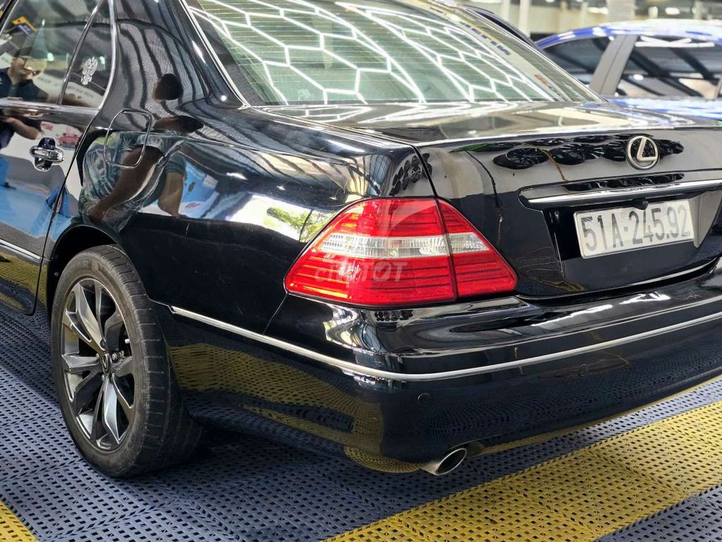 Bán LS430 bản full 6 AT - 18 INCH. Mua bán Ô tô tại Thành phố Thủ Đức Tp Hồ Chí Minh được đăng bởi Hoàng hình 16