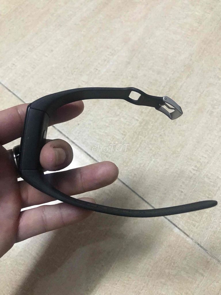 bán chiếc vòng tay thông minh nhật mới đẹp. Mua bán Thiết bị đeo thông minh tại Quận Lê Chân Hải Phòng được đăng bởi Tung hình 1