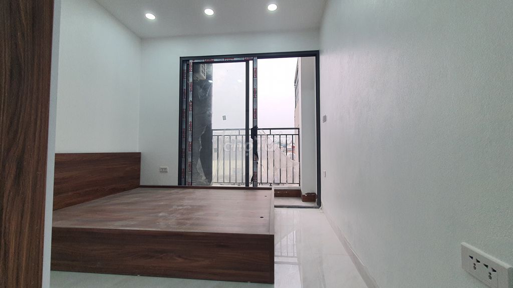 Phòng Trần Cung, 30m2, ban công thoáng, free tiền phòng hết tháng 2