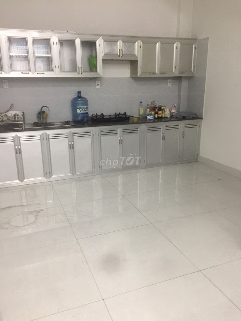 Nhà HXH Phan Xích Long 4x13m 4pn giá 20 triệu nhà mới