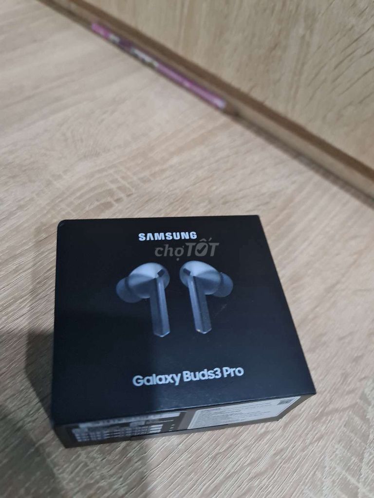 Tai nghe Samsung Galaxy Buds3 Pro Bạc. Mua bán Tivi, Âm thanh tại Thành phố Thủ Đức Tp Hồ Chí Minh được đăng bởi Nhựt hình 1
