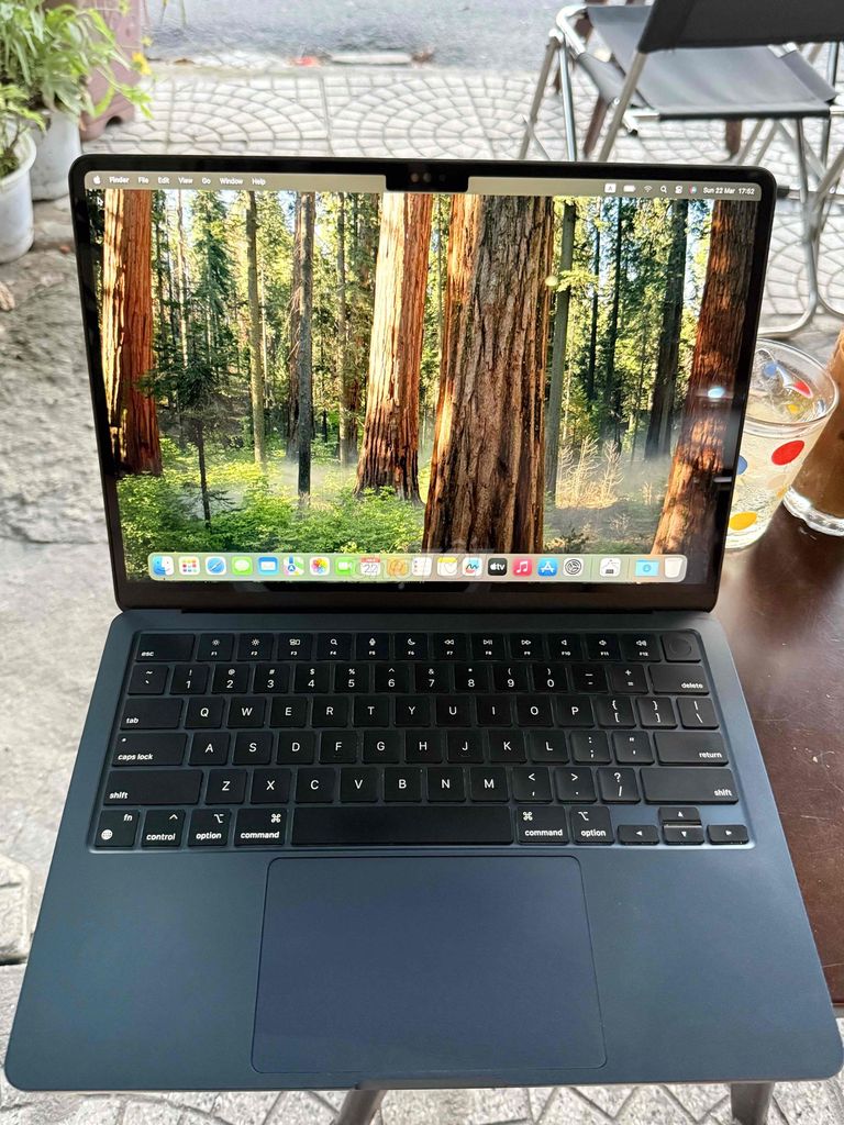 MacBook Air M2 16GB/512GB xanh. Mua bán Laptop tại Quận Thanh Khê Đà Nẵng được đăng bởi Thiện Phong hình 1