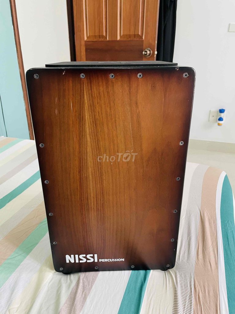 cần thanh lý thùng trống cajon mới 80%