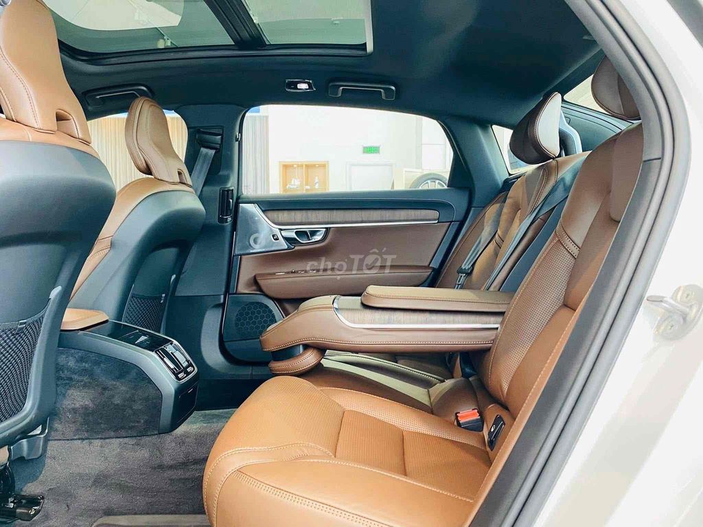 Hàng Hiếm Volvo S90 Ultra 2025 1 Chiếc Giao Ngay. Mua bán Ô tô tại Quận 7 Tp Hồ Chí Minh được đăng bởi Volvo Phú Mỹ Hưng hình 12