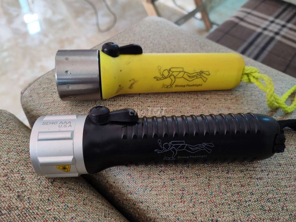 đèn pin thợ lặn,chống nước. Mua bán Đồ thể thao, Dã ngoại tại Huyện Gia Lộc Hải Dương được đăng bởi Duykhac hình 1