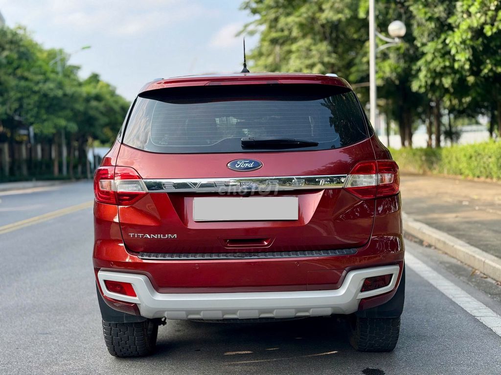 Ford Everest 2020 Titanium 2.0L 4x2 AT - 80000 km. Mua bán Ô tô tại Quận Cầu Giấy Hà Nội được đăng bởi Hùng Eco Auto hình 9