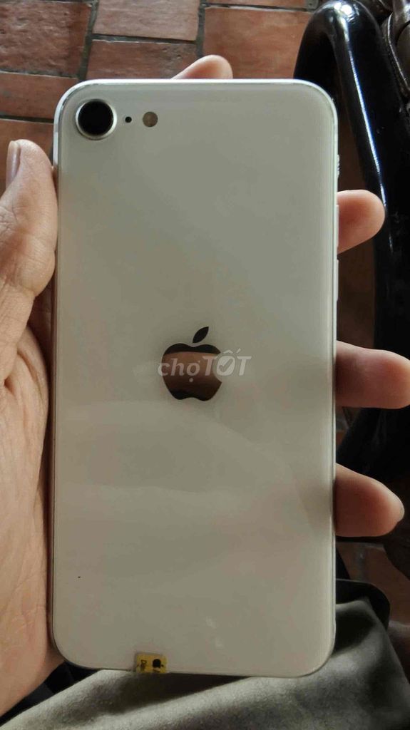 Apple iPhone SE 2020 128GB Trắng. Mua bán Điện thoại tại Thị xã Bến Cát Bình Dương được đăng bởi Bon Bon hình 1