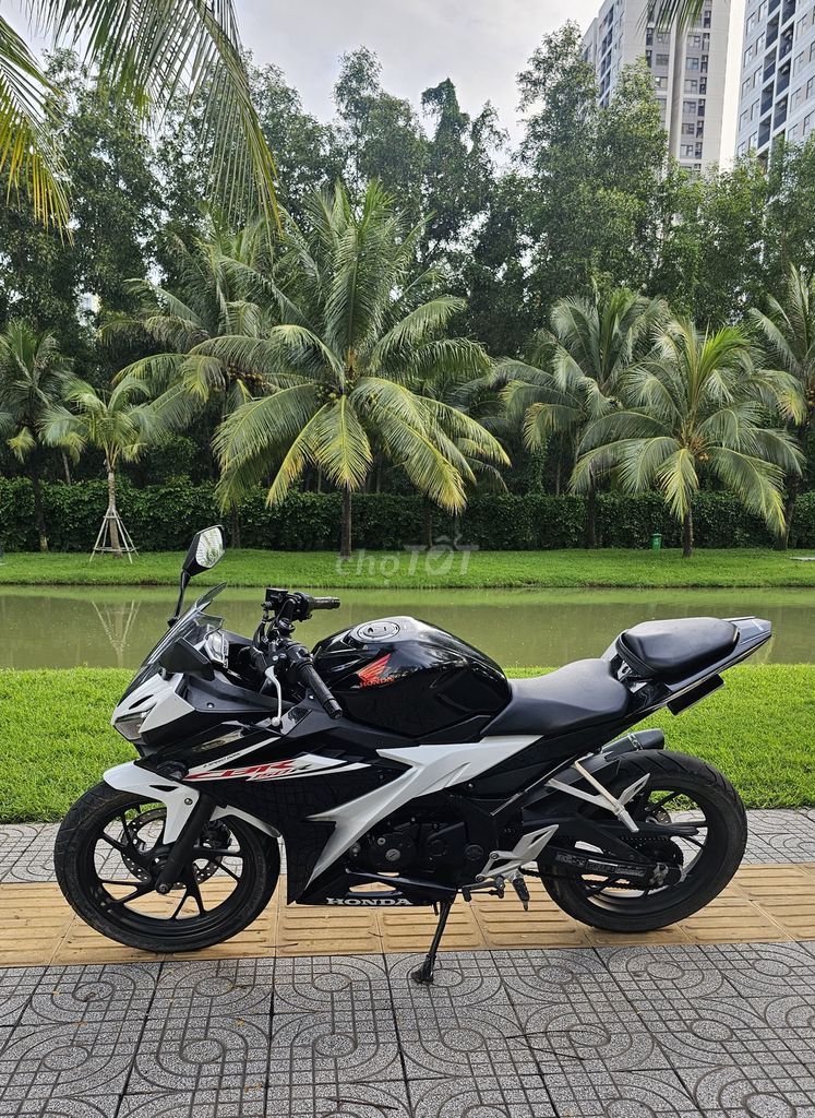 Cbr150r. Mua bán Xe máy tại Thành phố Thủ Đức Tp Hồ Chí Minh được đăng bởi Huyen Do hình 4