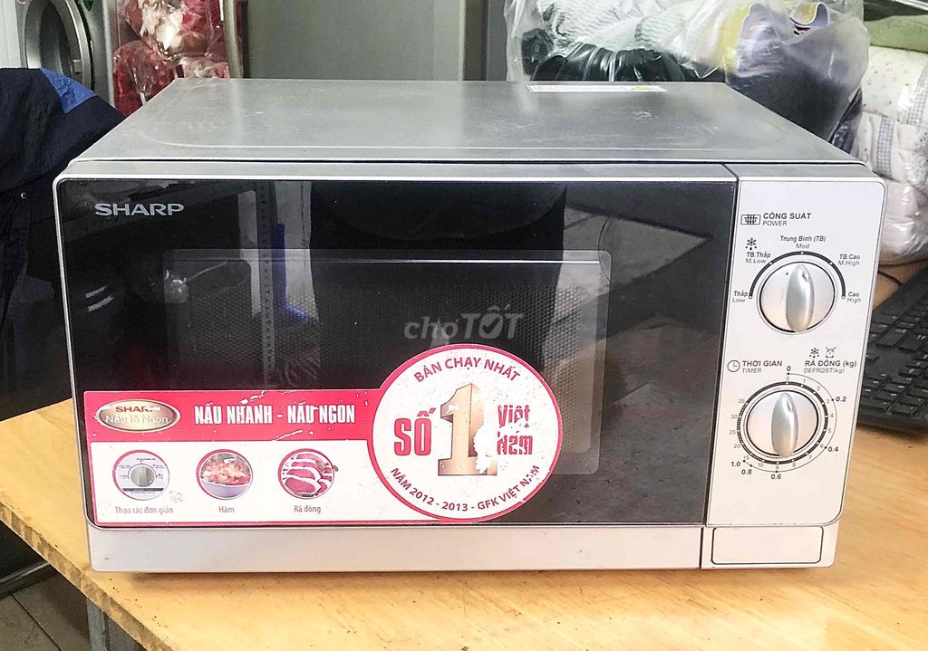 Lò vi sóng Sharp 20 lít Bạc. Mua bán Bếp, lò, đồ điện nhà bếp tại Quận Hoàng Mai Hà Nội được đăng bởi luat nguyen hình 1