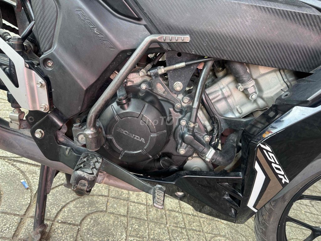 Honda Winner 2016 Đen Côn tay. Mua bán Xe máy tại Quận Tân Bình Tp Hồ Chí Minh được đăng bởi xe máy tân bình hình 6