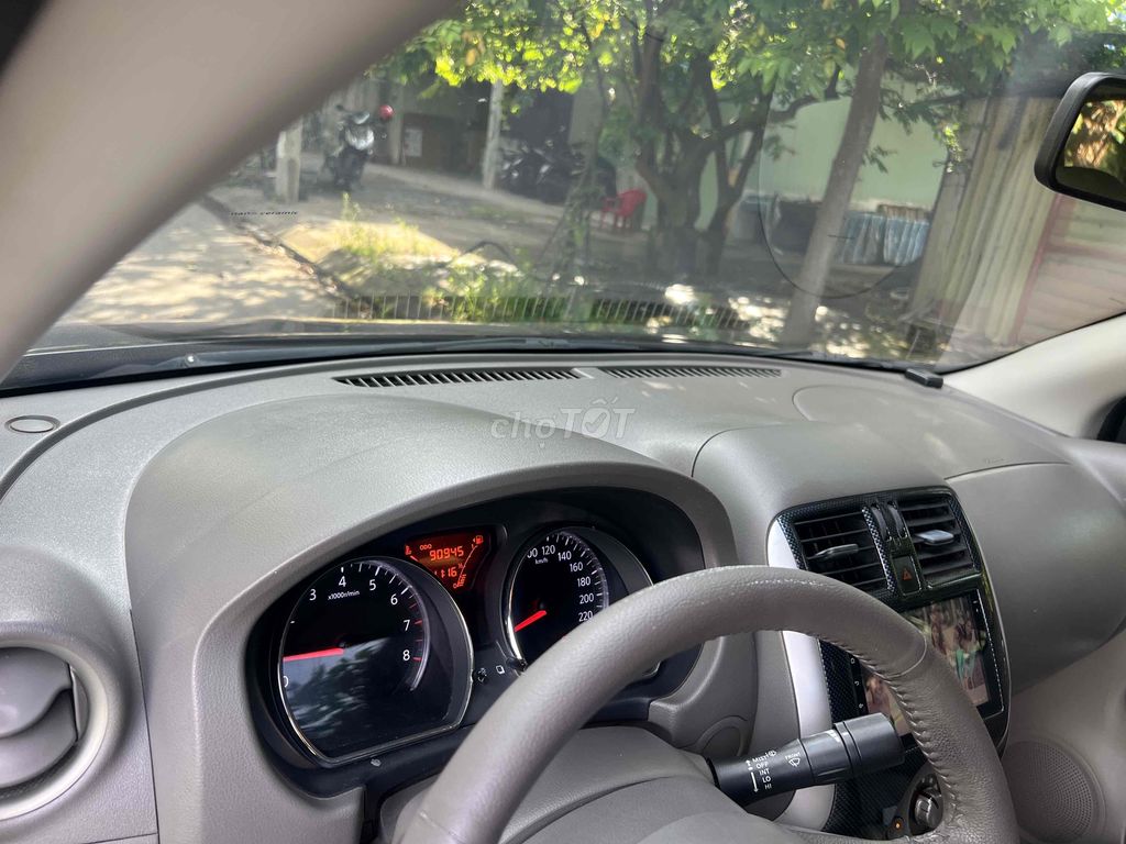 Nissan Sunny 2018 1.5 XV Premium - 89000 km. Mua bán Ô tô tại Quận Liên Chiểu Đà Nẵng được đăng bởi LÊ KHÁNH HUYỀN hình 7