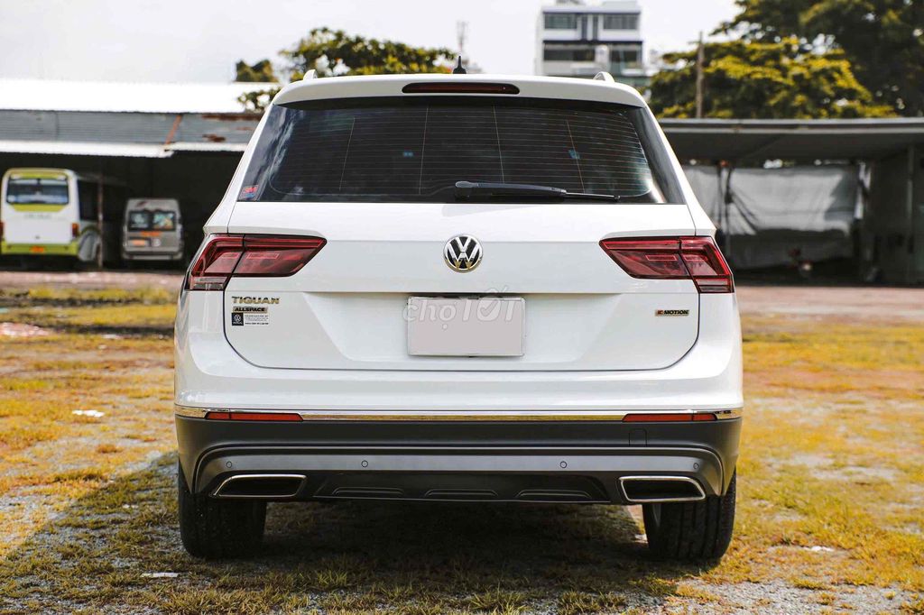 Volkswagen Tiguan Luxury S nhập Mexico 2023 30k km. Mua bán Ô tô tại Quận Gò Vấp Tp Hồ Chí Minh được đăng bởi Kính Đặng Ô Tô Lướt hình 8