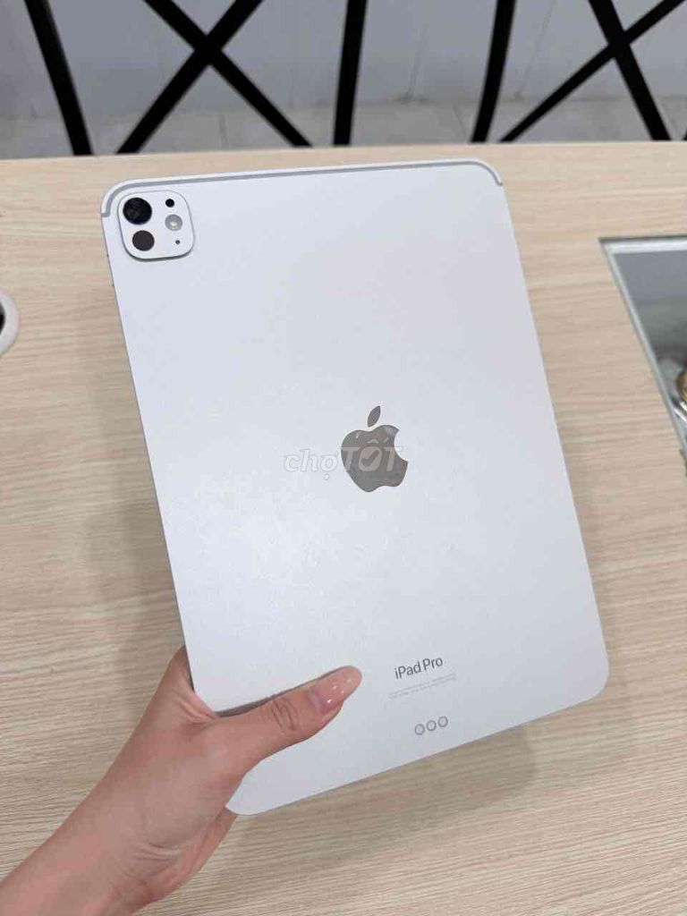iPad Pro M4 11 inch 256GB wifi pin 86 đẹp 99. Mua bán Máy tính bảng tại Quận 5 Tp Hồ Chí Minh được đăng bởi Phan Thế Phong  hình 1