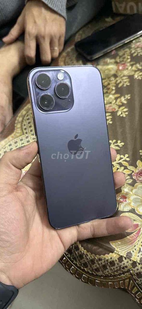 14prm zin Nợ Xấu Đưa 5tr2 — Góp 0₫. Mua bán Điện thoại tại Quận Thanh Khê Đà Nẵng được đăng bởi BÔN APPLE 19 Bàu Hạc 3 hình 1