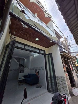 Cô tôi cần bán căn nhà để tiền chữa bệnh nên giá lỗ hơn thị trường