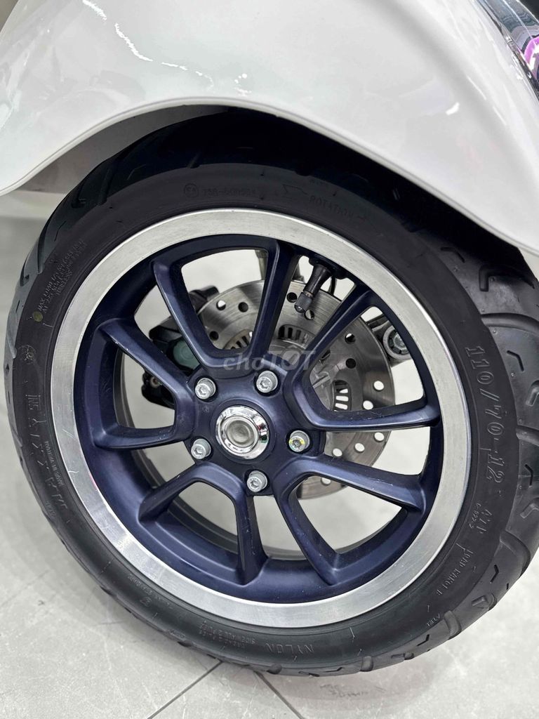 Vespa Primavera Yacht Club 125 ABS iget. Mua bán Xe máy tại Quận Phú Nhuận Tp Hồ Chí Minh được đăng bởi  vespa Nam Phương hcm  hình 6