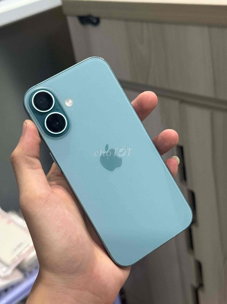 Apple iPhone 16 256GB Xanh dương. Mua bán Điện thoại tại Thị xã Kiến Tường Long An được đăng bởi sinnnn hình 1