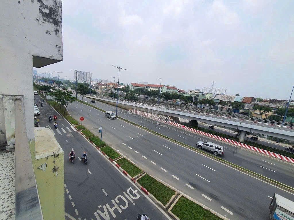 Аренда · 2 комн. · 32 м² · Quận 5, ул. Đường Võ Văn Kiệt
