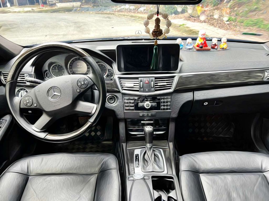 Hàng tốt - Mercedes Benz 2010 E250 AMG. Mua bán Ô tô tại Thành phố Thuận An Bình Dương được đăng bởi Xe zin hình 18