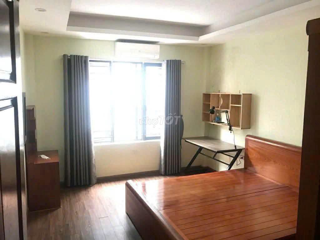 Аренда 5-этажного дома 33м² в переулке 32 До Дык Дук, Ме Три Ха