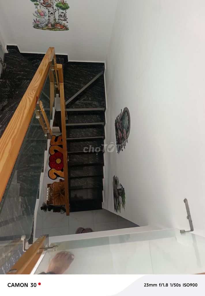 Cần bán nhà về quê sinh sống